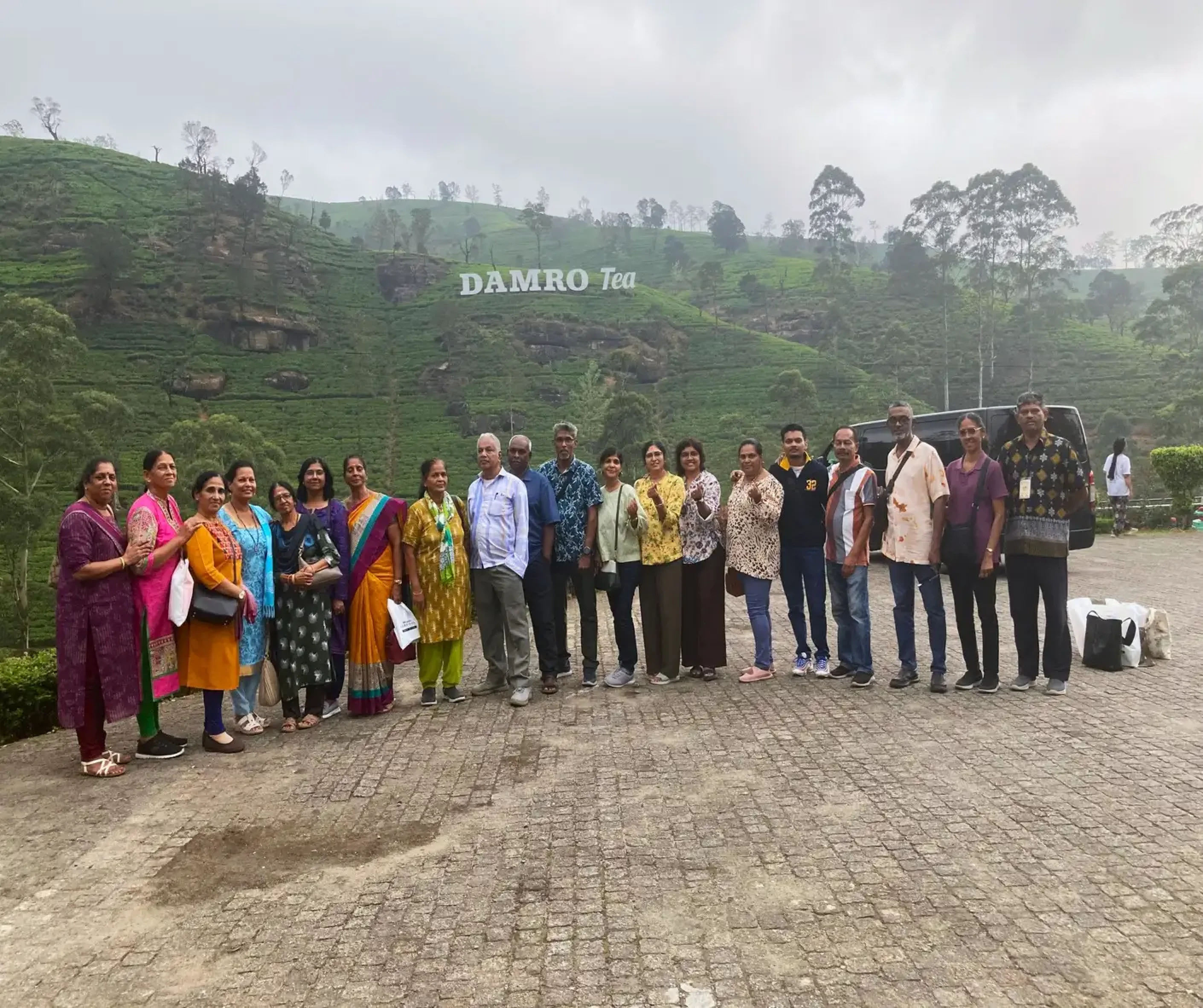 Friends on a group tour in Sri Lanka