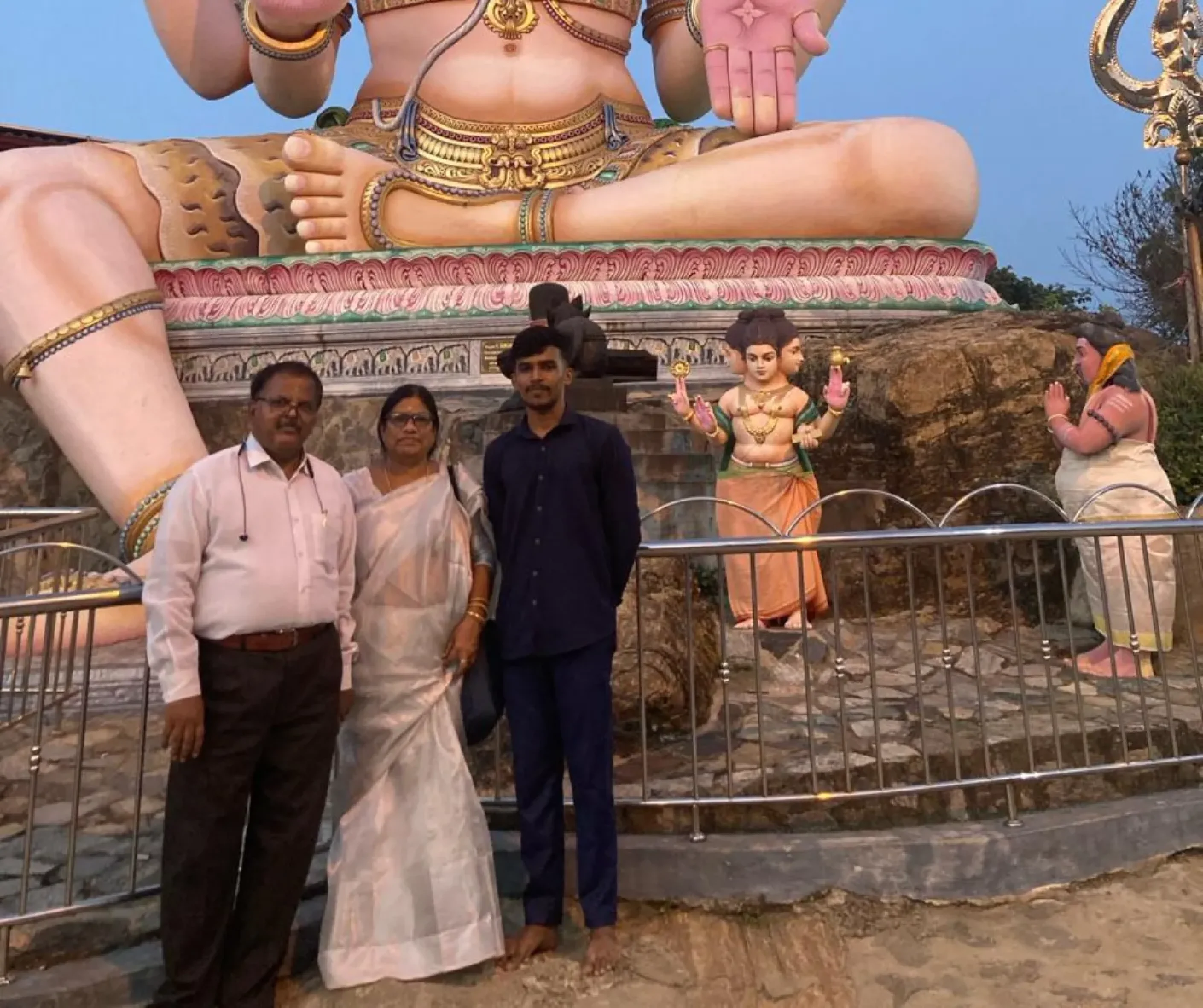 Indian Tourists traveling Sri Lanka with private driver